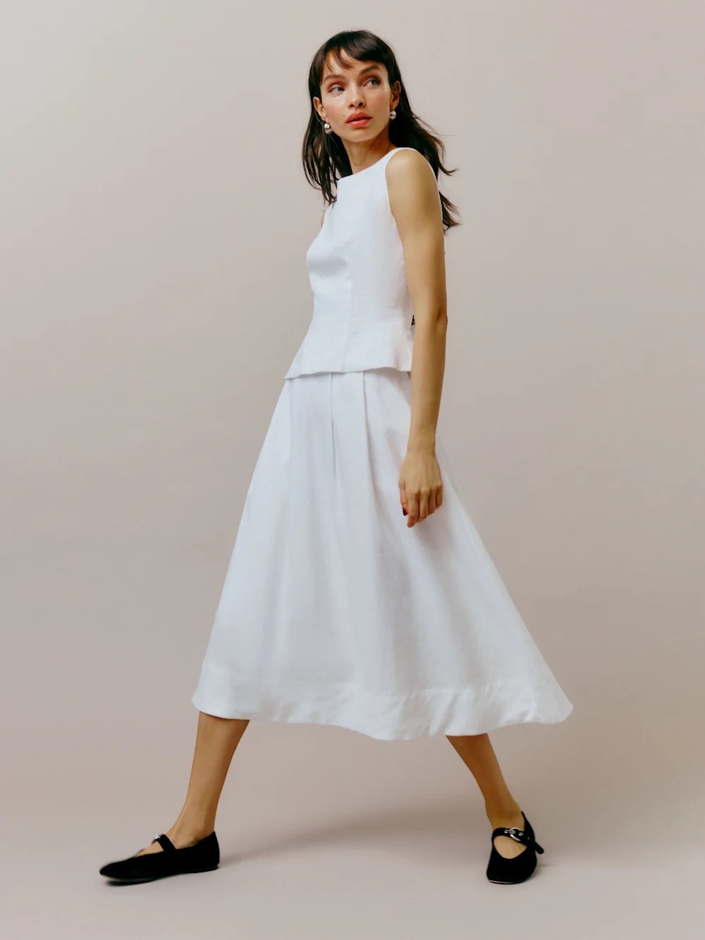 Reformation Moya Linen Two Piece In White, NEW WITHOUT TAGS, UNWORN, NO FLAWS. - Picture 7 of 7